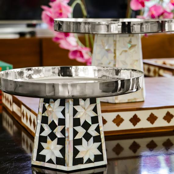 Najma stainless serving stand