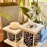 Classic Candle/Burner Stand-Black